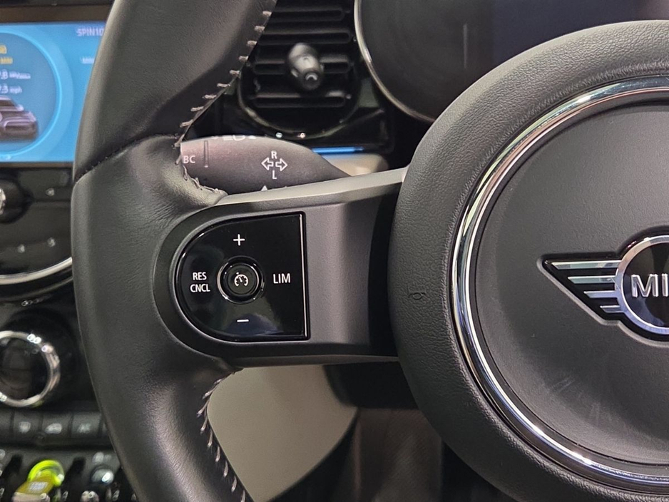 2023 MINI Hatch 0L Electric For Sale Images