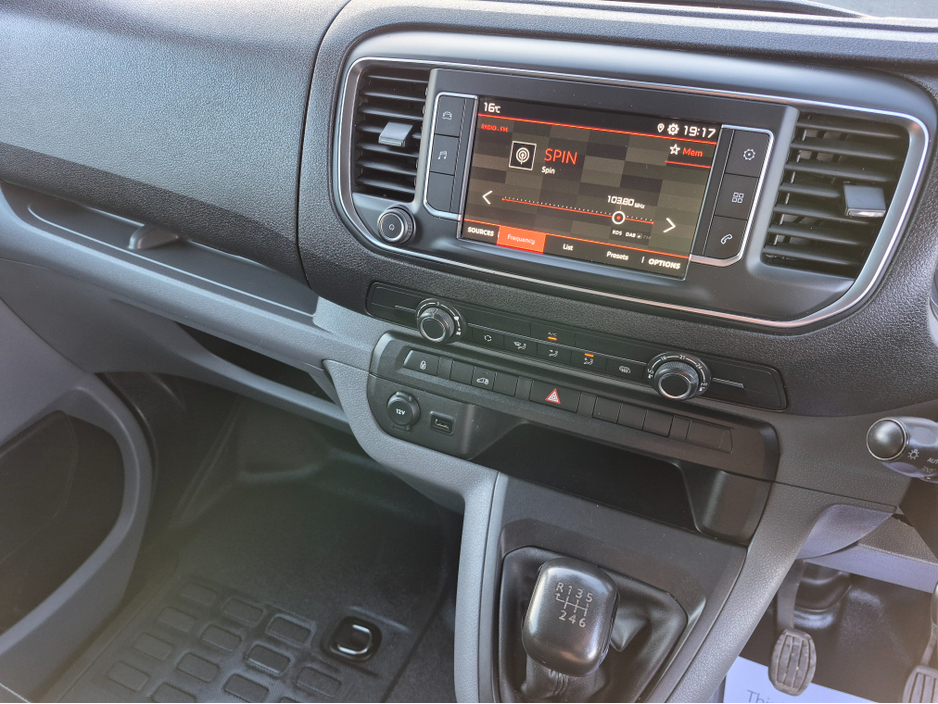 2021 Citroen Dispatch 1.5L Diesel For Sale Images