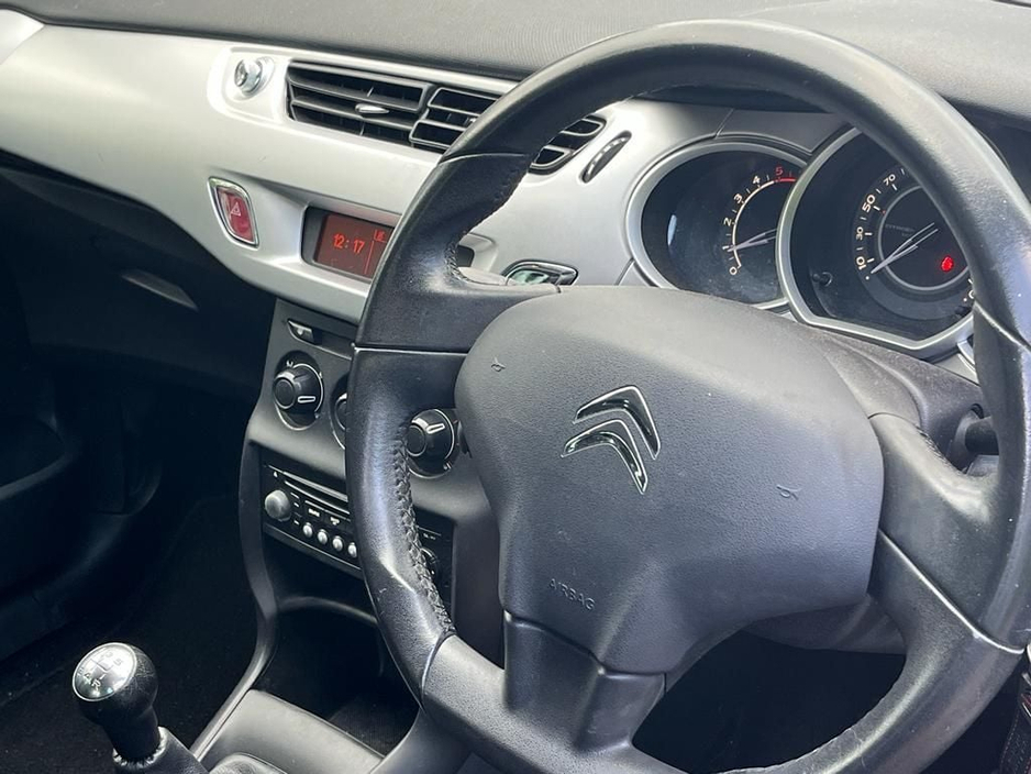 Citroen C3 1.4 VTR+ Hatchback Diesel Manual (70bhp) — thumbnail 4