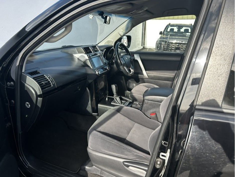 2015 Toyota Landcruiser 3L Diesel For Sale Images