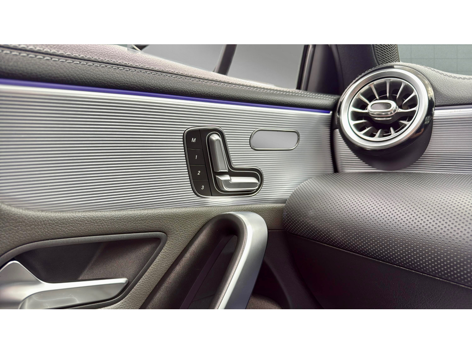 2020 Mercedes-Benz A Class 2.0L Diesel For Sale Images