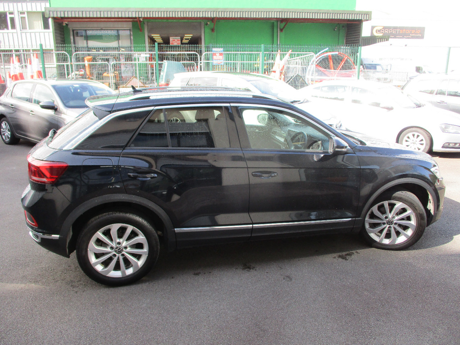 2022 Volkswagen T-Roc 2L Diesel For Sale Images