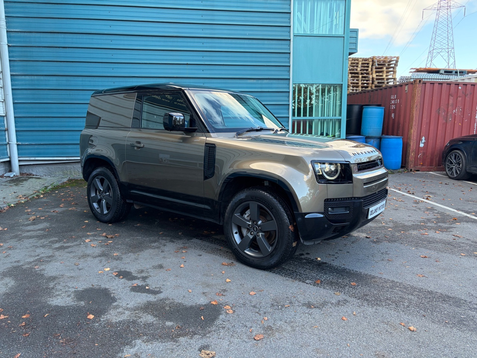2025 Land Rover Defender 3L Diesel For Sale Images