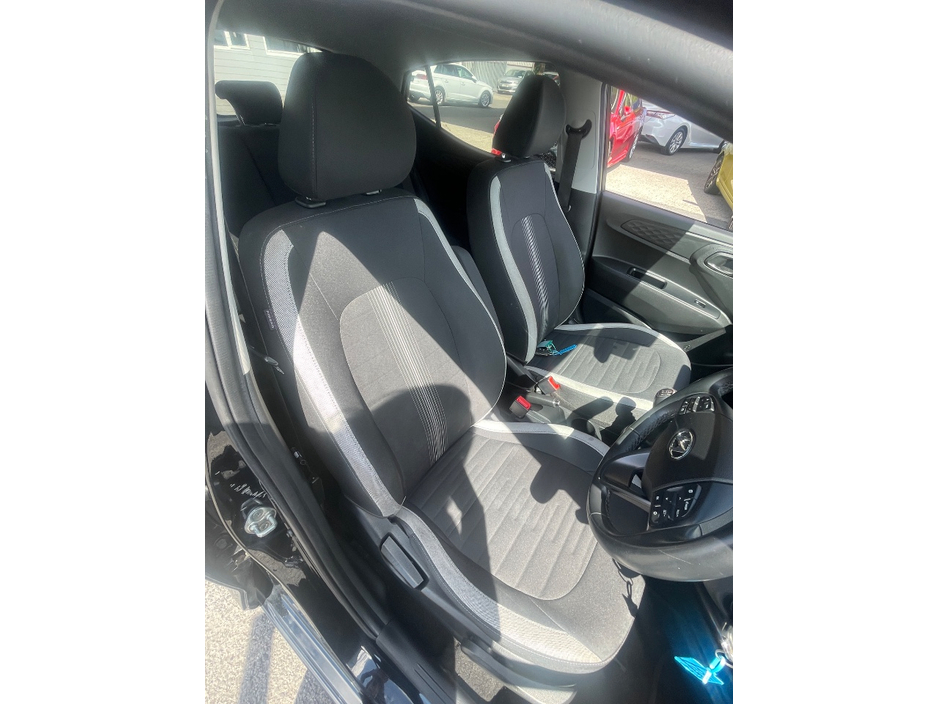 2021 Hyundai i10 1L Petrol For Sale Images