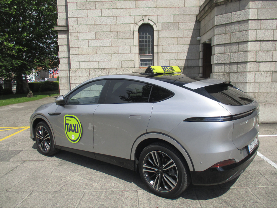 2025 Xpeng G6 ElectricL Electric For Sale Images