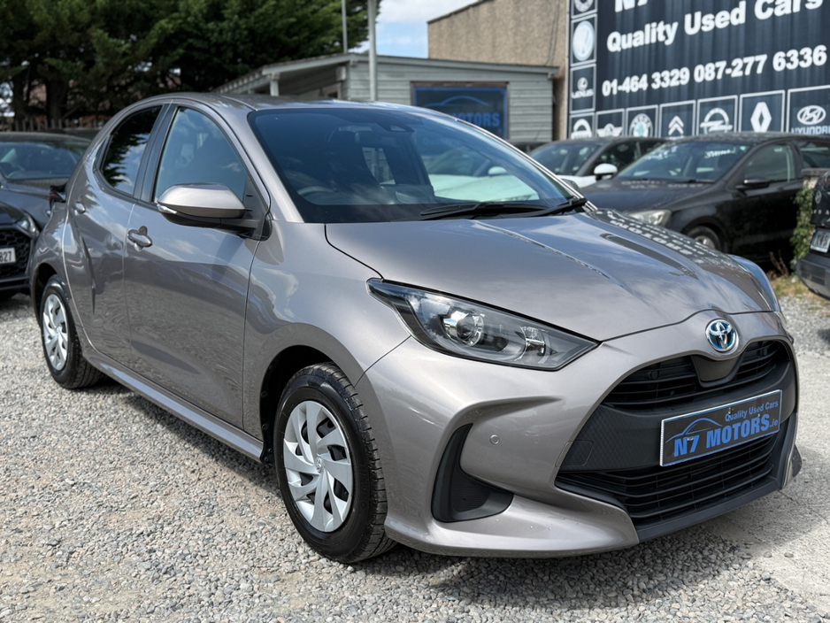 2021 Toyota Yaris 1.5L Petrol Hybrid For Sale Images