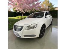 2010 Vauxhall Insignia 2L Diesel For Sale Images