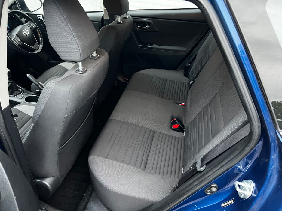 2016 Toyota Auris 1.4L Diesel For Sale Images
