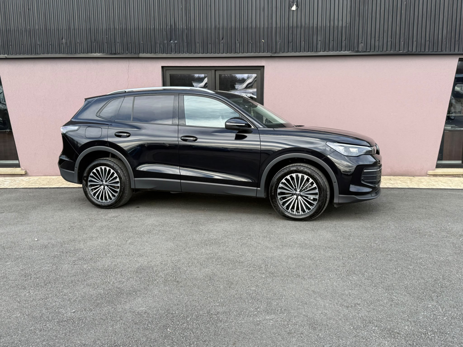 2024 Volkswagen Tiguan 1.5L Petrol Plug-in Hybrid For Sale Images