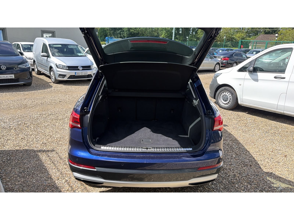 2021 Audi Q3 2L Diesel For Sale Images