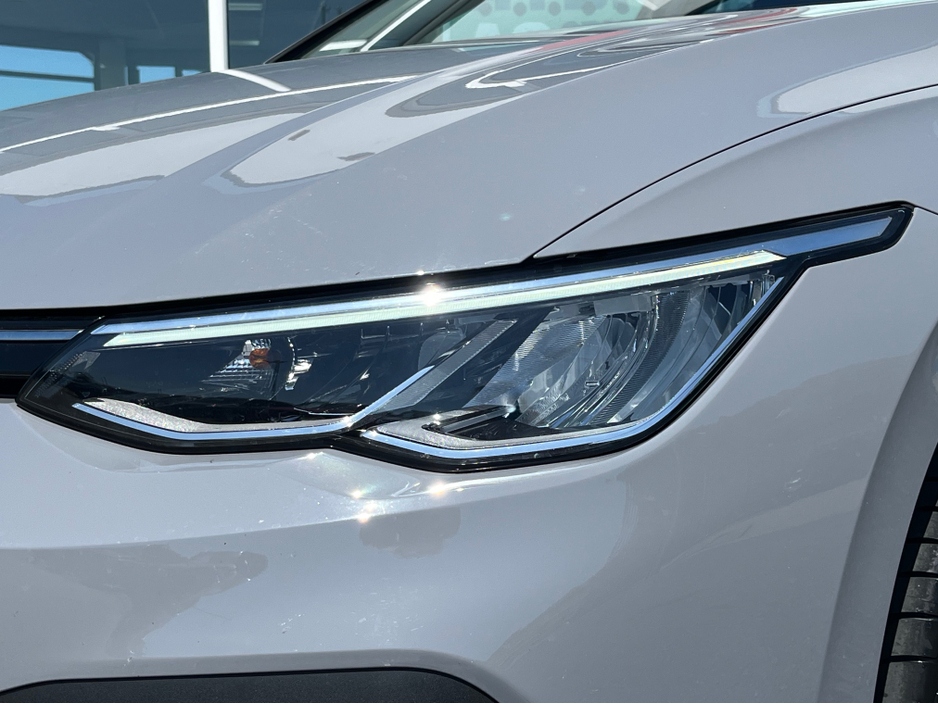 2022 Volkswagen Golf 2.0L Diesel For Sale Images