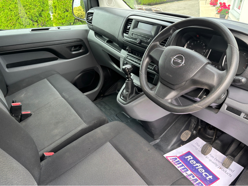 2023 Opel Vivaro 1.5L Diesel For Sale Images