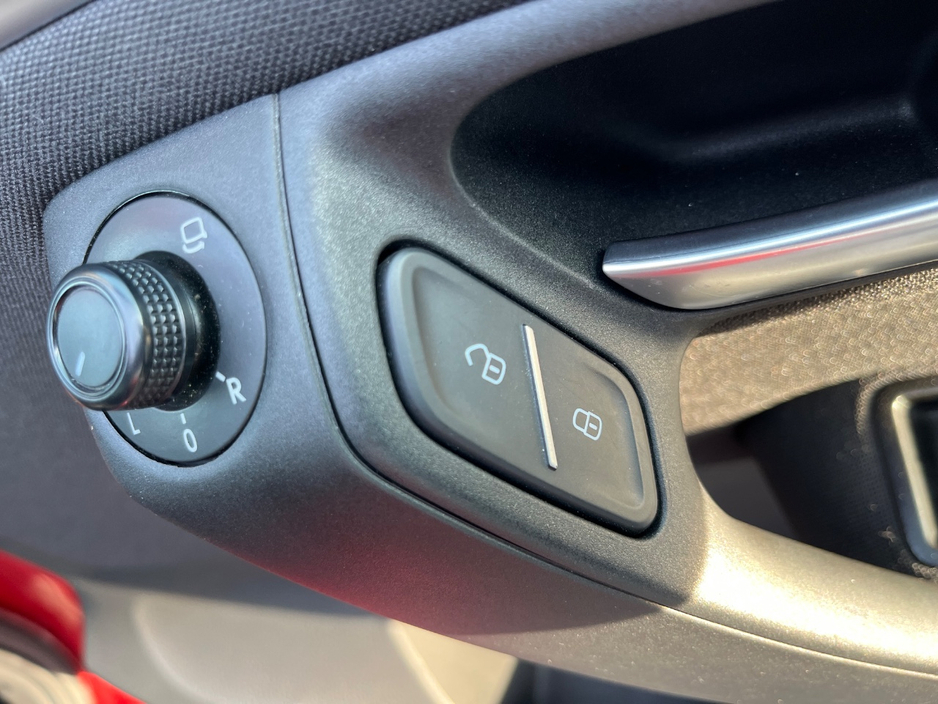 2016 Volkswagen Polo 1.2L Petrol For Sale Images