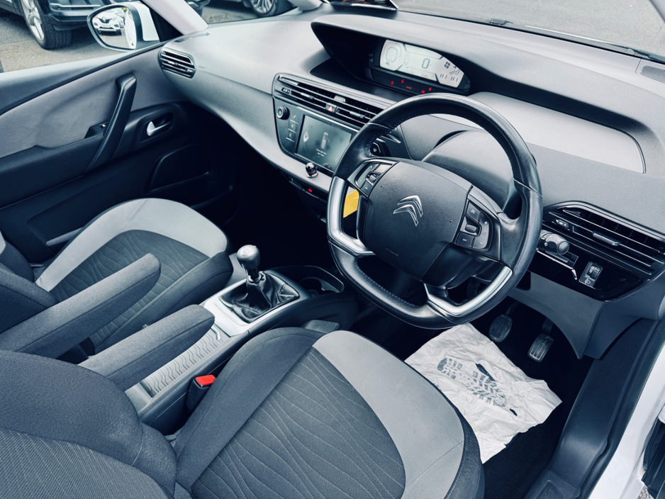 2014 Citroen Grand C4 Picasso 1.6L Diesel For Sale Images