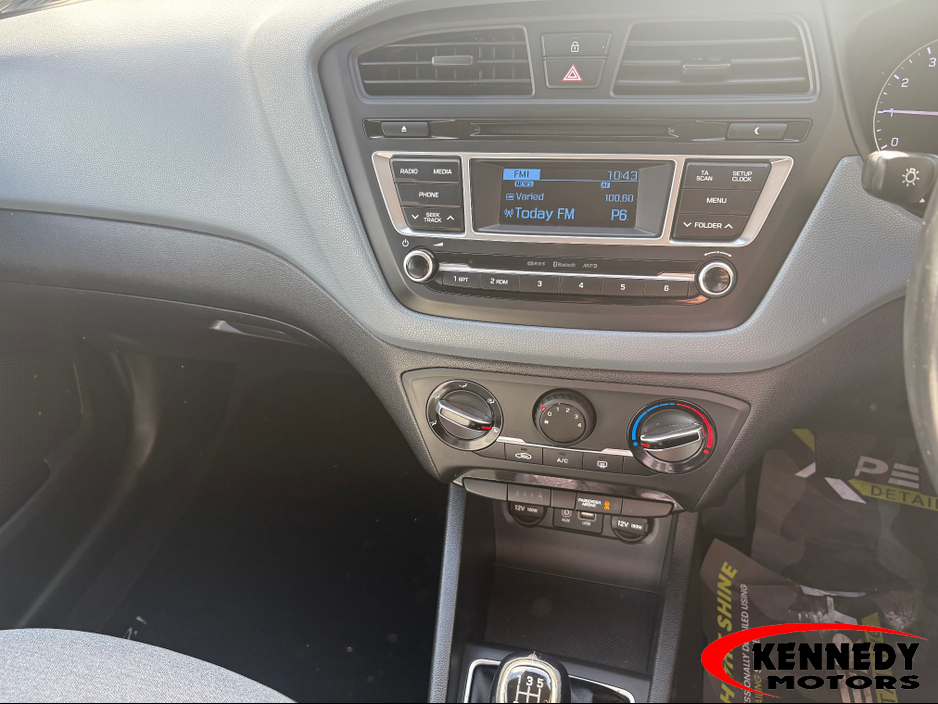 2015 Hyundai i20 1.2L Petrol For Sale Images