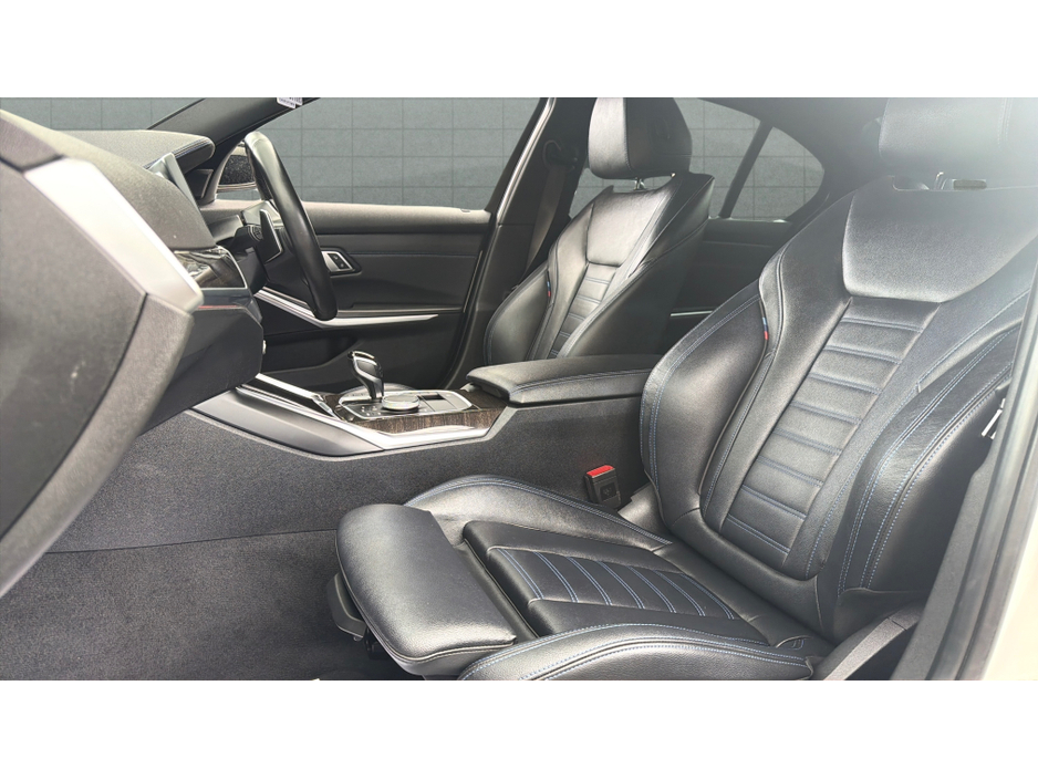 BMW 3 Series X-DRIVE-MSPORT PRO-56,000KMS-1OWNER-HUGE SPEC — thumbnail 17