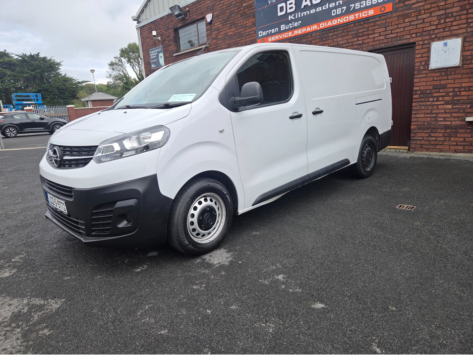 2022 Opel Vivaro 1.5L Diesel For Sale Images