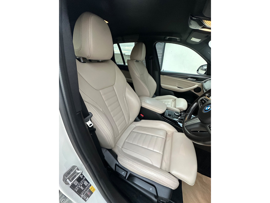 2022 BMW X3 2L Petrol Plug-in Hybrid For Sale Images