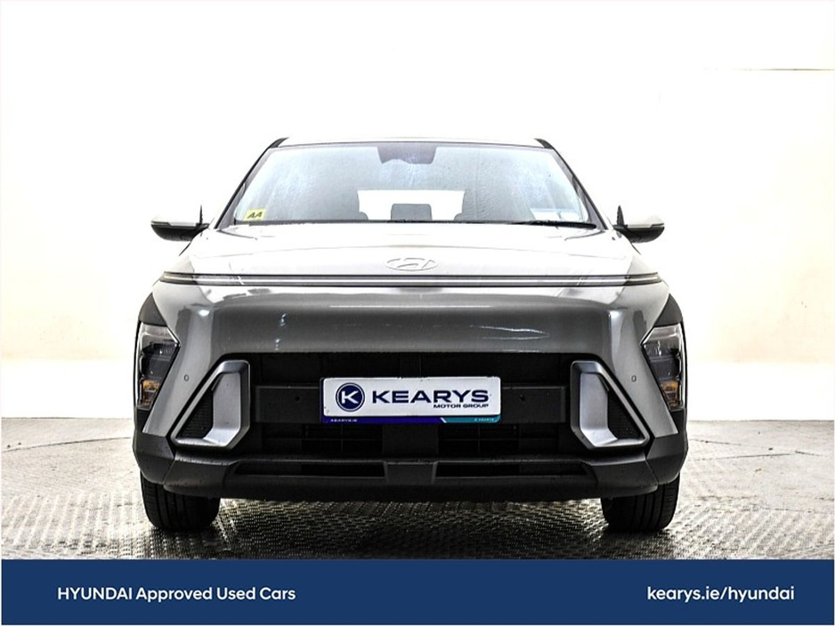 Hyundai Kona Signature Petrol Hybrid — thumbnail 11