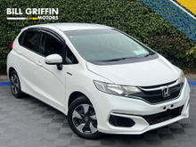 Honda Fit F-PACKAGE 1.5 HYBRID AUTO // NEW NCT // MULTIMEDIA DISPLAY // DIGITAL CLIMATE CONTROL