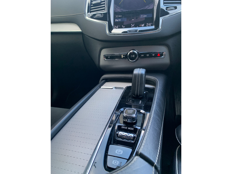 2020 Volvo XC90 2L Petrol Plug-in Hybrid For Sale Images