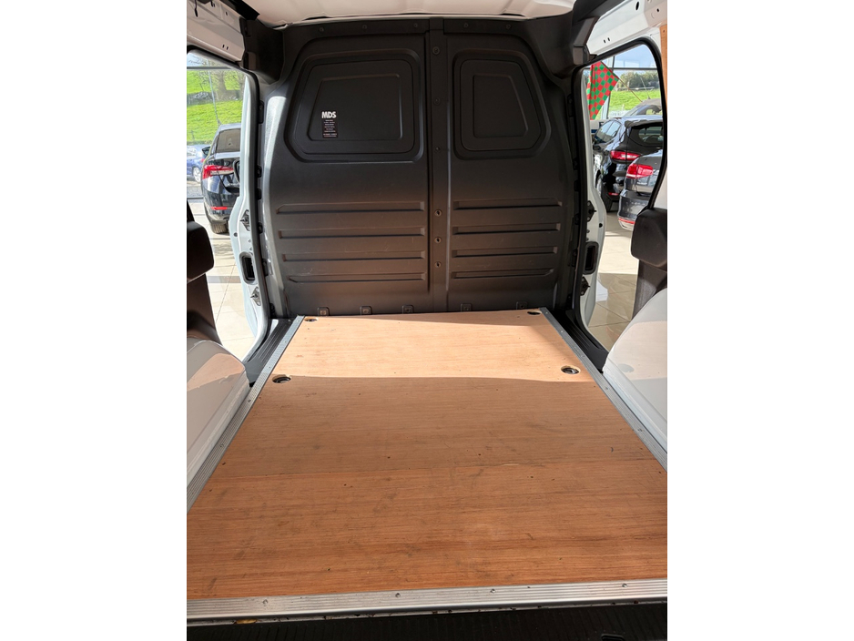 2023 Renault Kangoo 1.5L Diesel For Sale Images