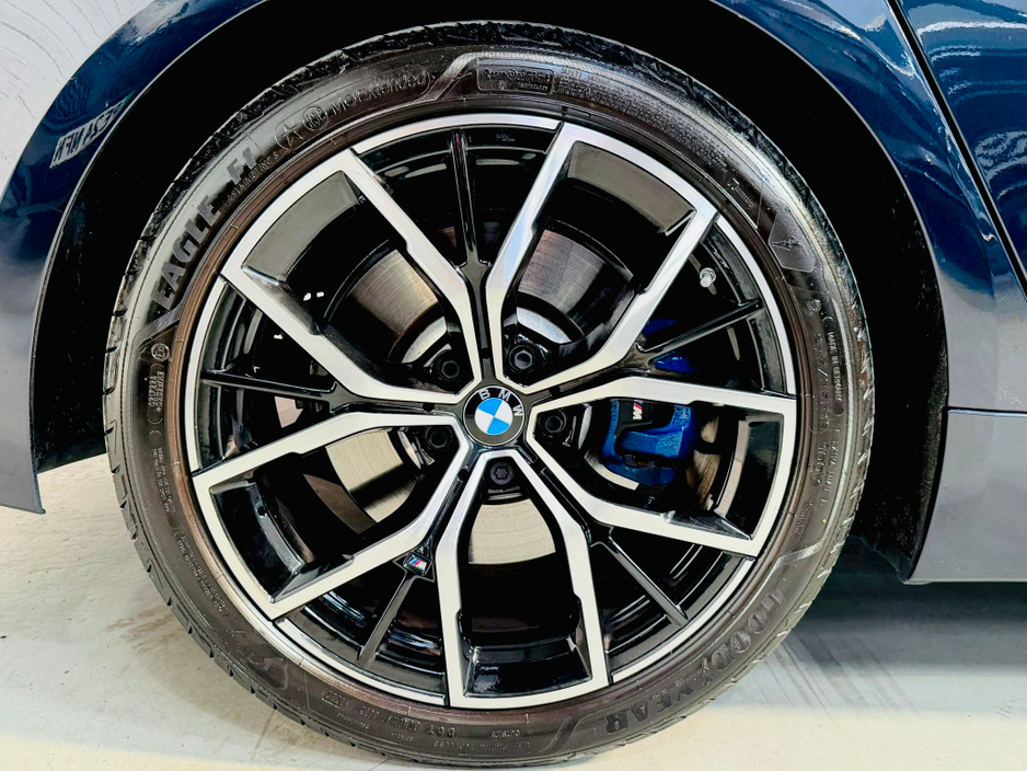 2022 BMW 5 Series 2L Petrol Plug-in Hybrid For Sale Images