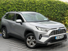 Toyota Rav4 LUNA 2.5 HYBRID // FULL SERVICE HISTORY // DIGITAL CLUSTER // POWERED BOOT LID