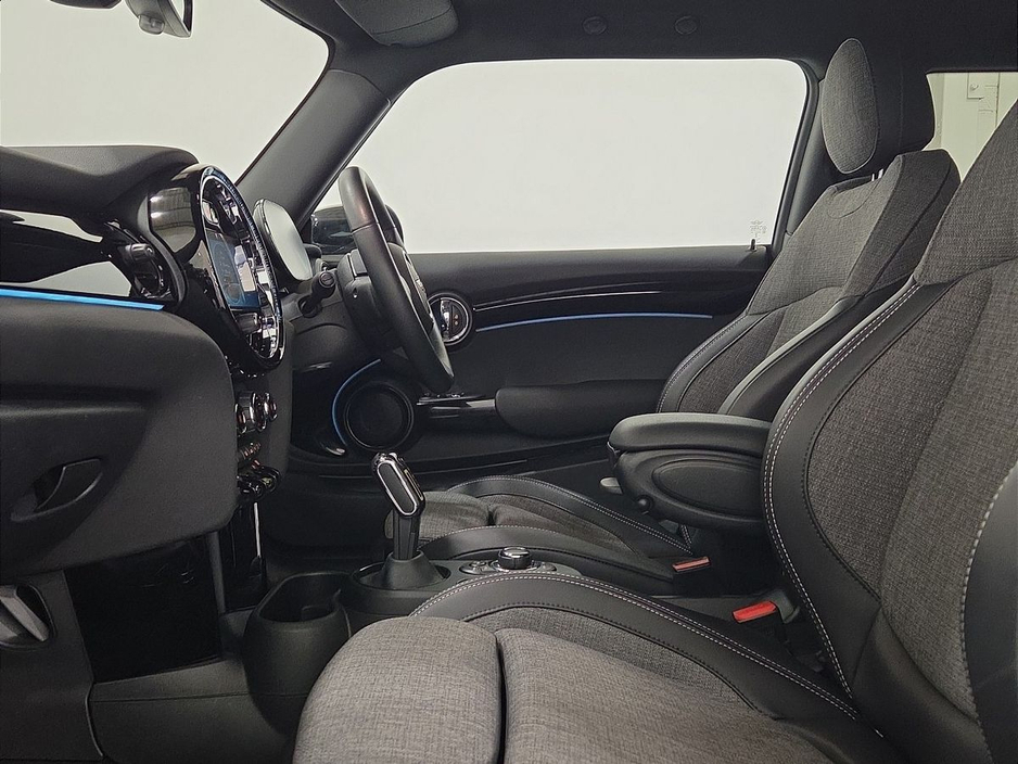 2023 MINI Hatch 0L Electric For Sale Images