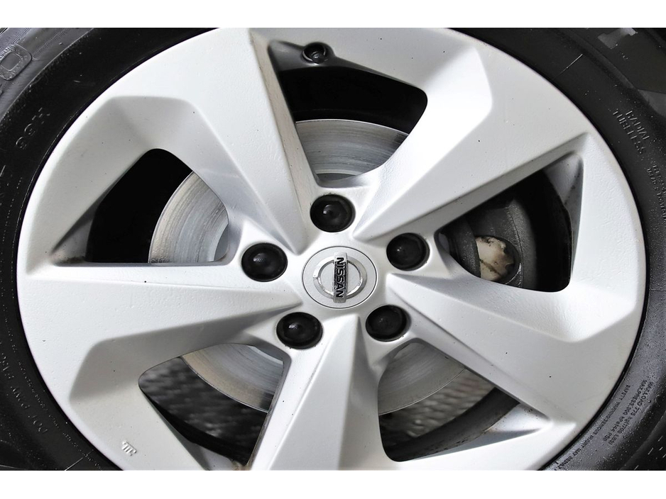 Nissan Qashqai 1.3 PET SE DCT *PANORAMIC ROOF*REVERSE CAM* — thumbnail 27