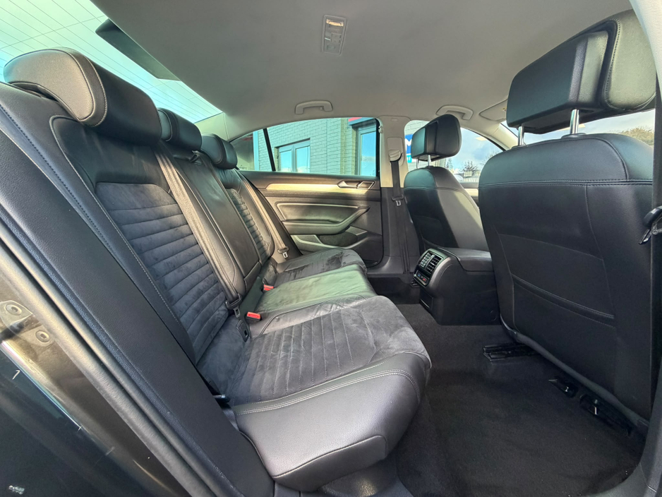 2020 Volkswagen Passat 2L Diesel For Sale Images