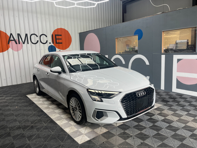 2022 AUDI A3 ONLY €29950! 2022 AUDI A3 AUTOMATIC 1.0 TFSI / 17k KMs / REVERSE CAMERA , ADAPTIVE CRUISE , HEATED SEATS & MORE