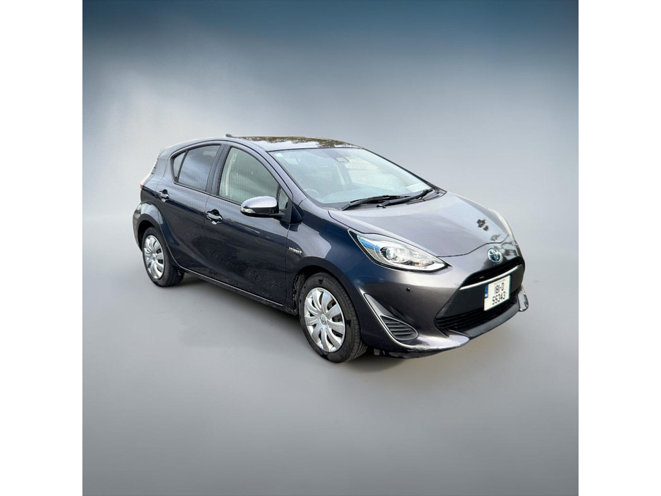 2018 Toyota Aqua 1.5L Petrol Hybrid For Sale Images