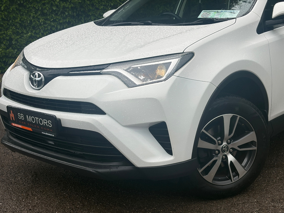 2017 Toyota Rav4 2L Diesel For Sale Images