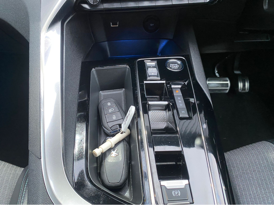 2023 Peugeot 3008 1.5L Diesel For Sale Images