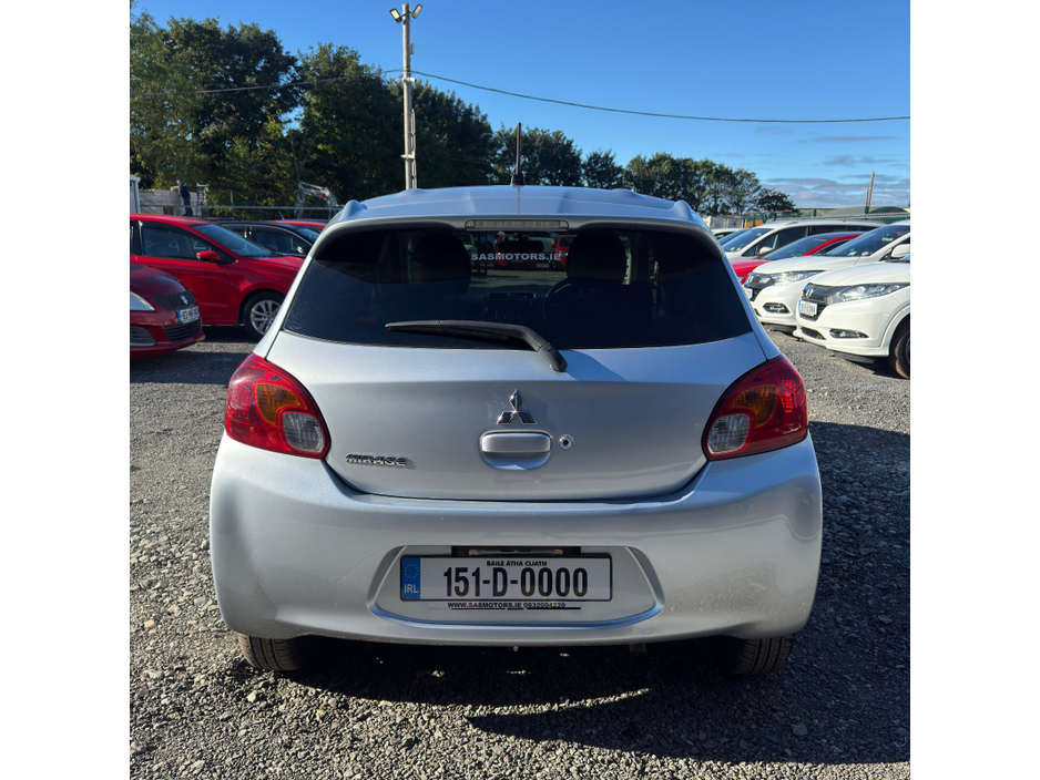 Mitsubishi Mirage — thumbnail 7
