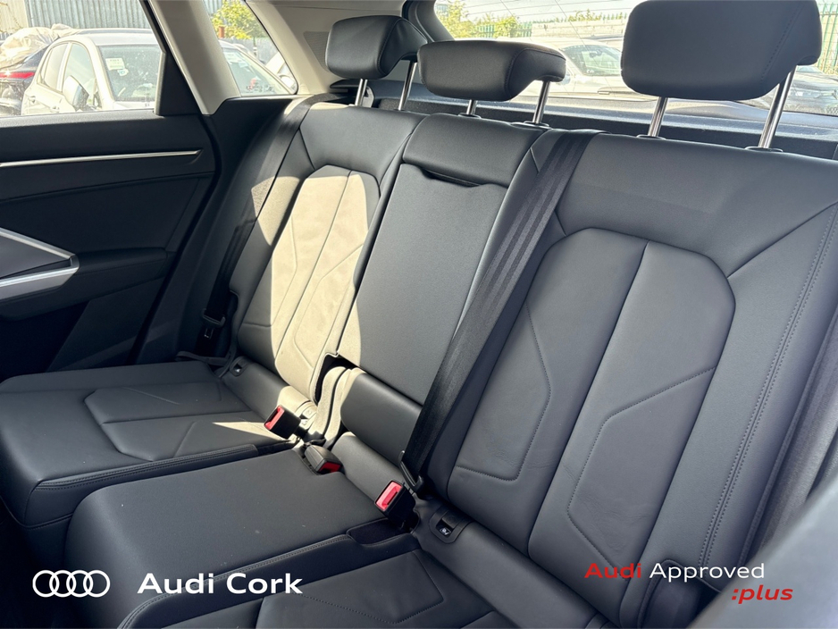 Audi Q3 2.0 35TDI 150BHP SE AUTOMATIC WITH COMFORT PACK — thumbnail 13