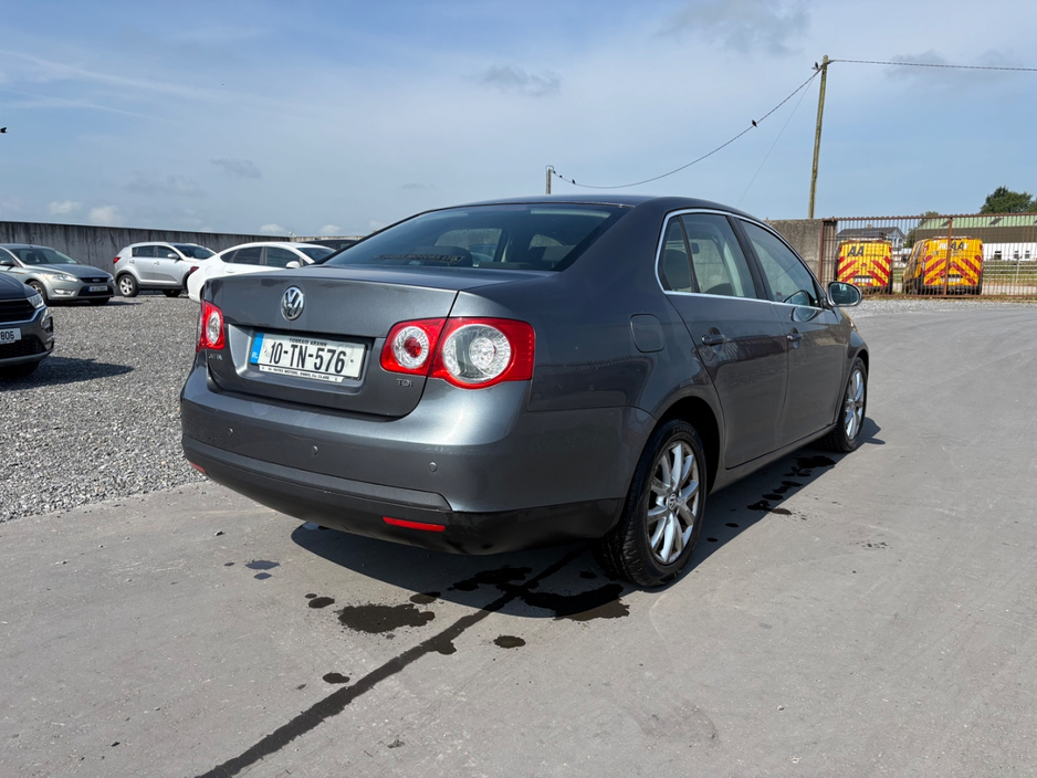 2010 Volkswagen Jetta 1.6L Diesel For Sale Images