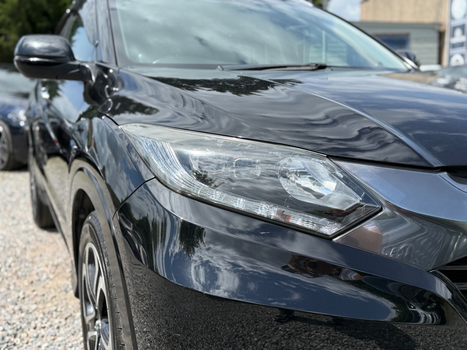 2014 Honda Vezel 1.5L Hybrid For Sale Images