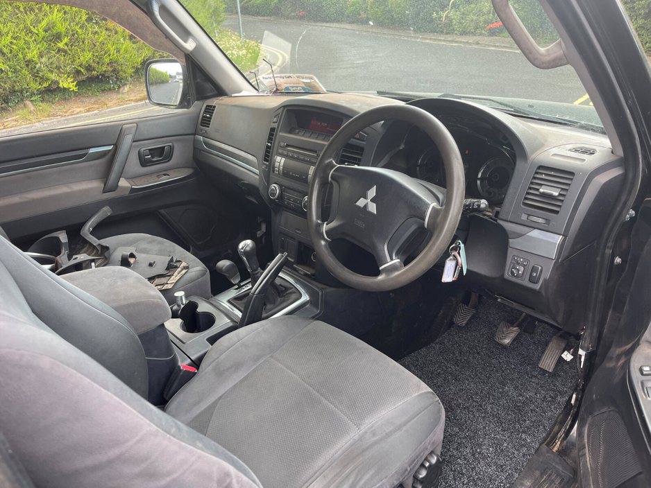 2007 Mitsubishi Pajero 3.2L Diesel For Sale Images