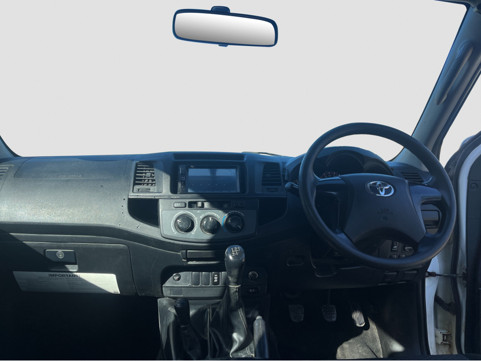 2016 Toyota Hilux 2.5L Diesel For Sale Images