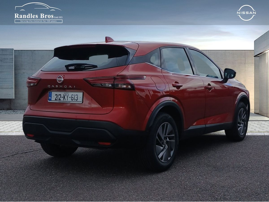 Nissan Qashqai 1.3 PET SV — thumbnail 7