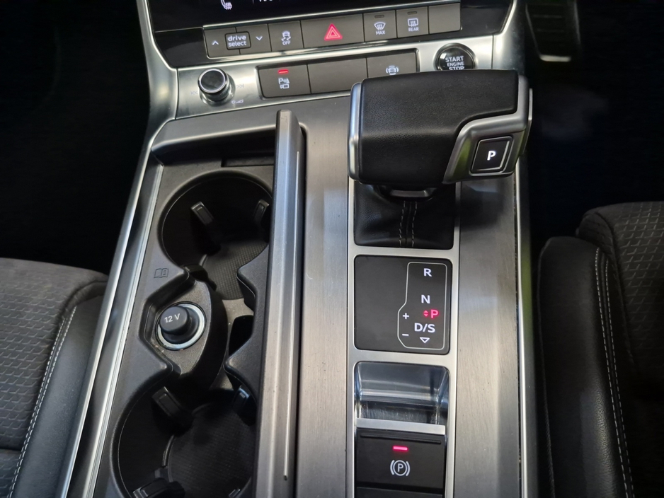 2024 Audi A6 2L Petrol Plug-in Hybrid For Sale Images