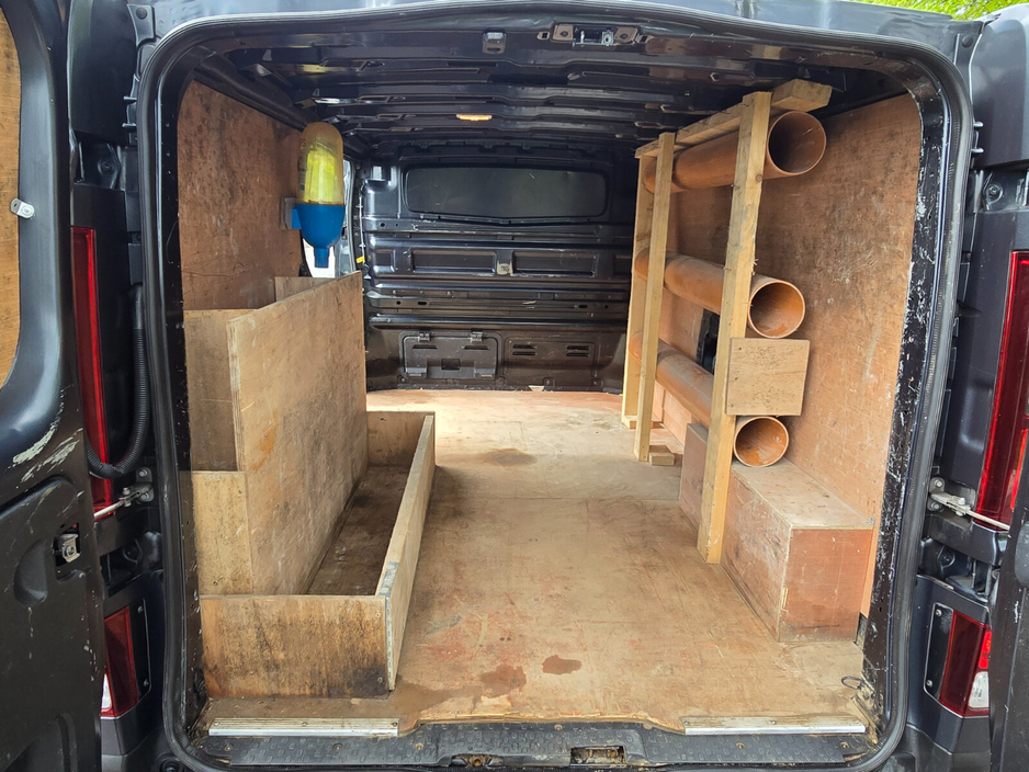 2024 Renault Trafic 2L Diesel For Sale Images