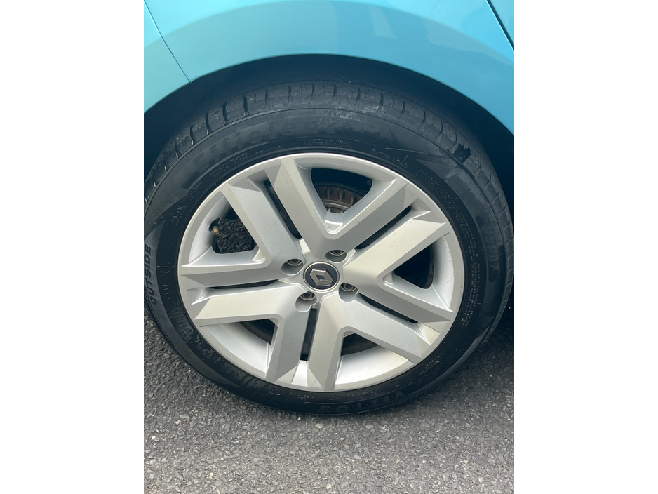 2022 Renault Clio 1L Petrol For Sale Images