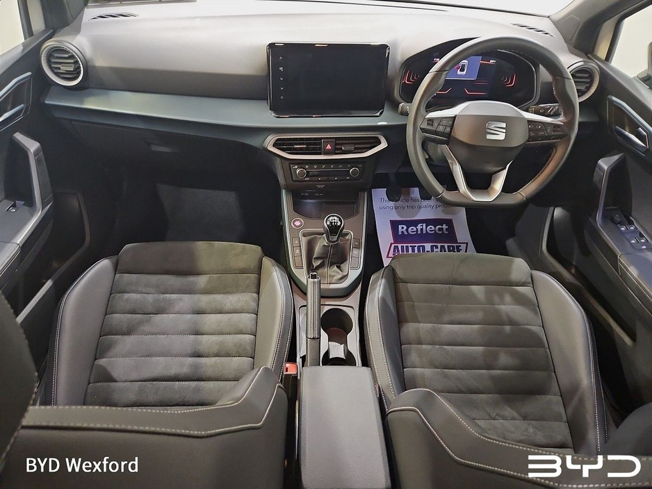2023 SEAT Arona 1.0L Petrol For Sale Images