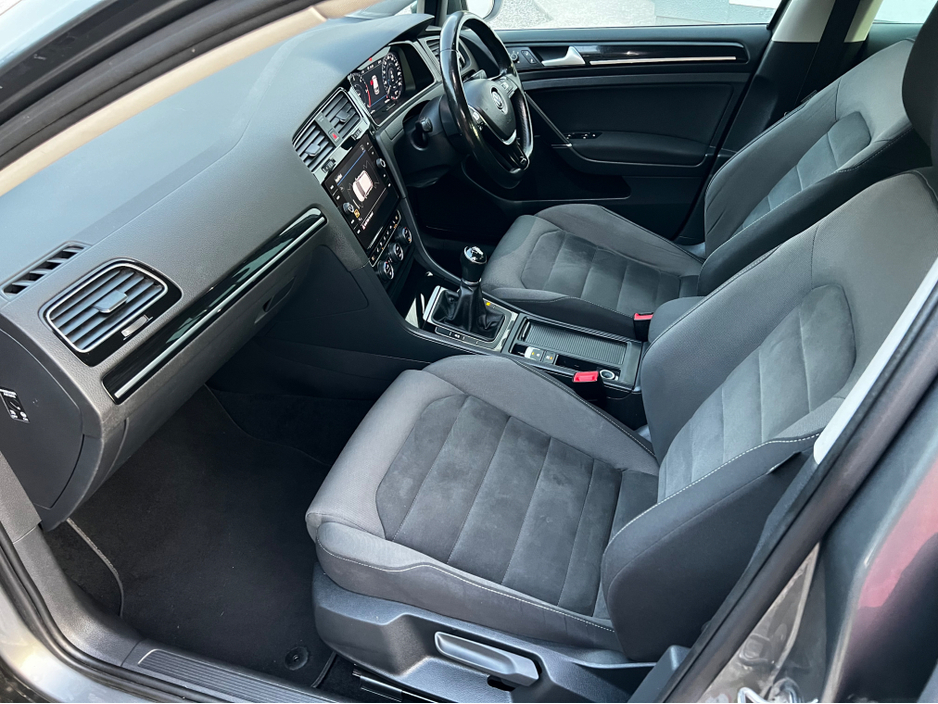 2017 Volkswagen Golf 1.6L Diesel For Sale Images