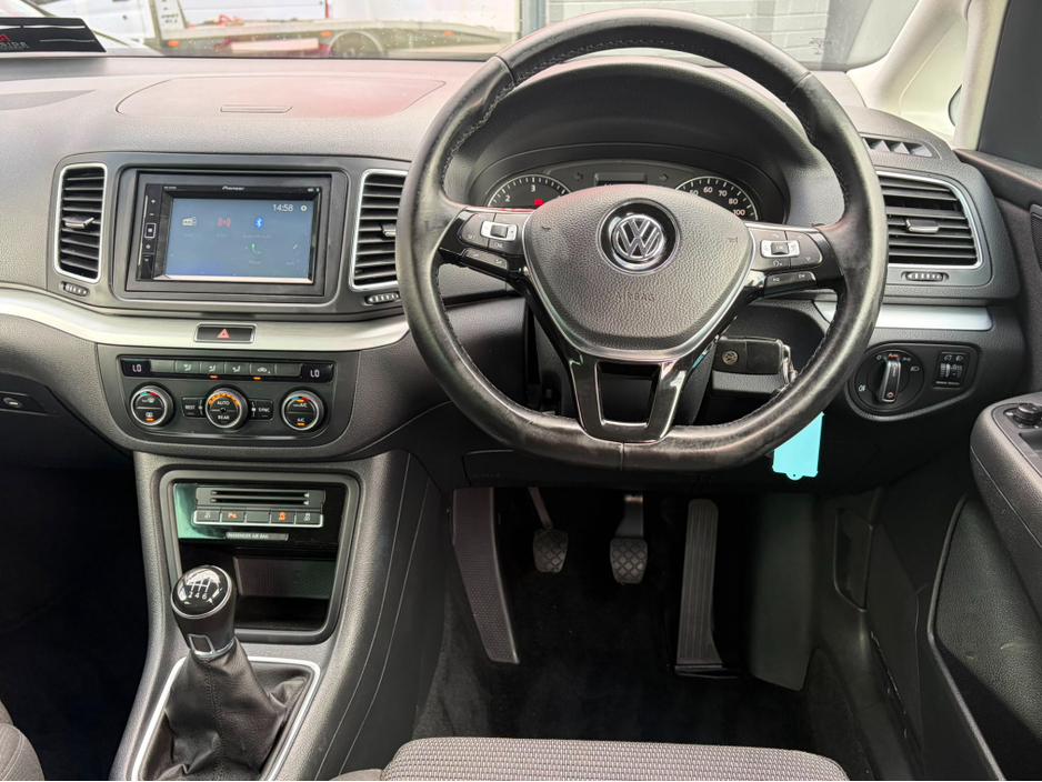 2017 Volkswagen Sharan 2L Diesel For Sale Images