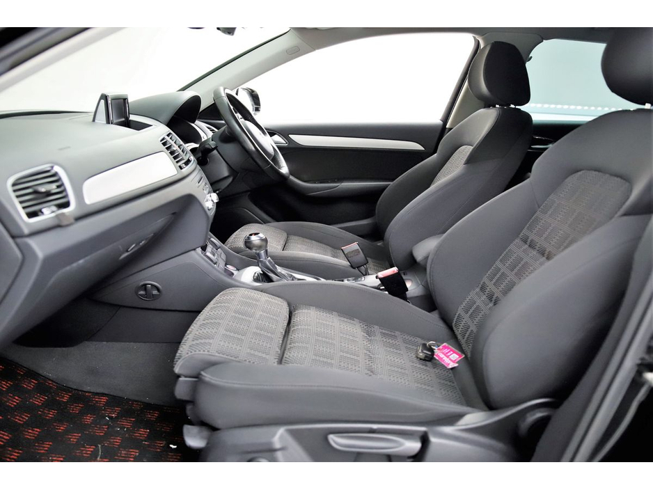 Audi Q3 *Just Reduced* 1.4 TFSI S-TRONIC *PARK SENSORS* — thumbnail 15