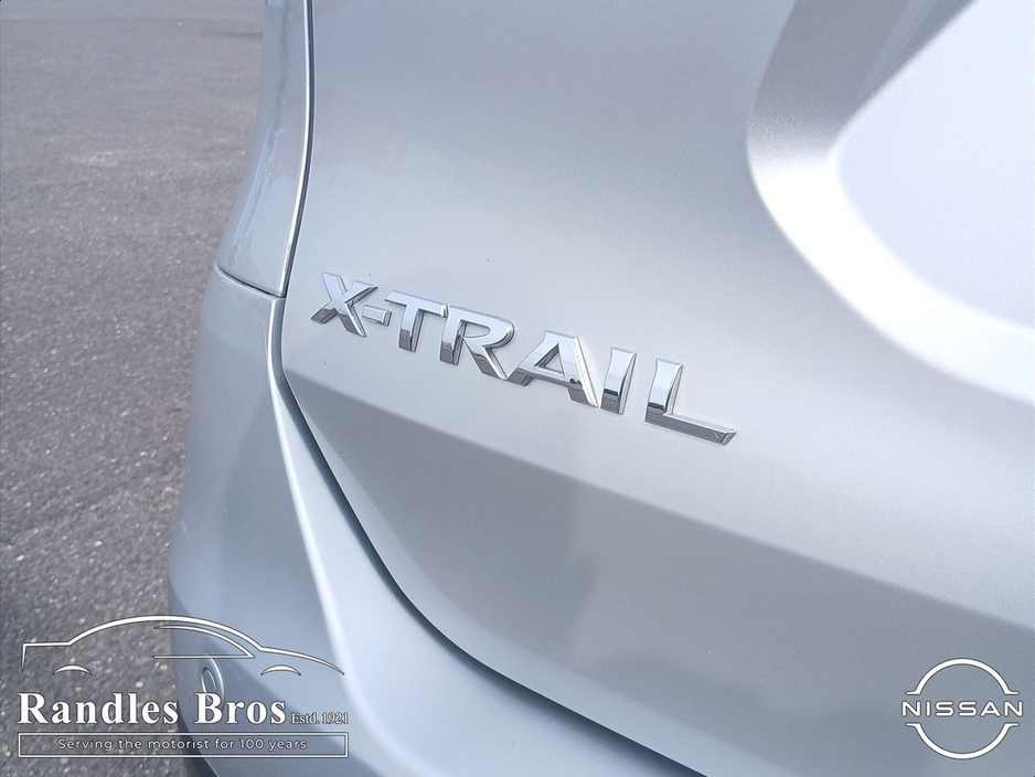 Nissan X-Trail 1.6d SV 7 Seats Design Pack — thumbnail 26